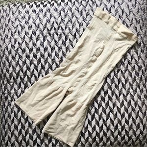 Tummy and Thigh slimmer - Light control panty - New without tag